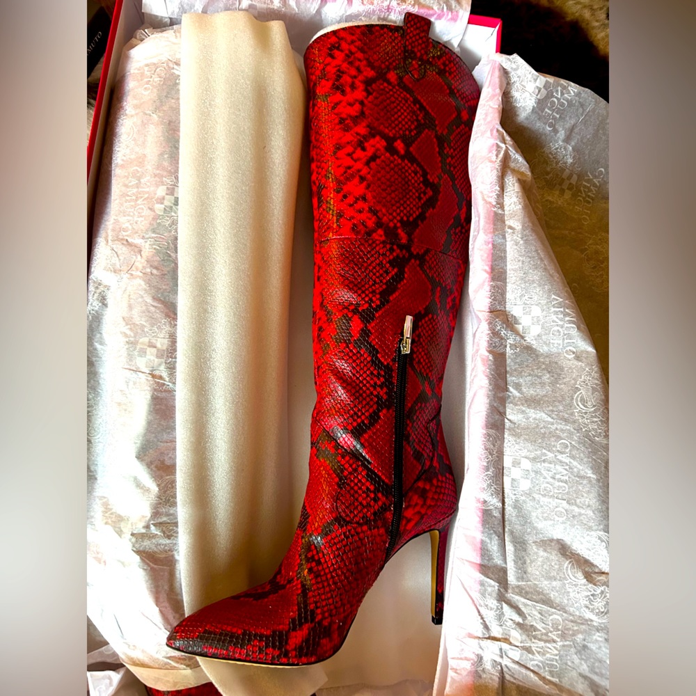 BNIB RED Knee-high Snakeskin Boots by Vince Camaro